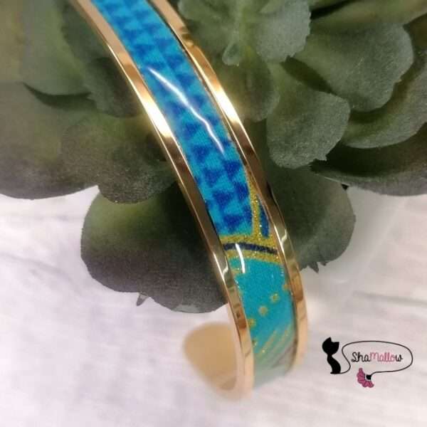 bracelet jonc manchette en acier inoxydable et tissu wax bleu turquoise doré