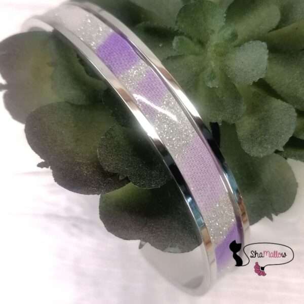 bracelet jonc manchette en wax violet parme à paillettes argentées