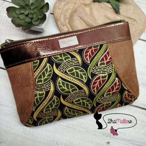 Pochette Okala en tissu wax feuillage vert & similicuir bronze