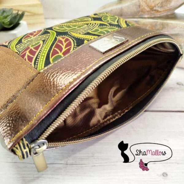 Pochette Okala en tissu wax feuillage vert & similicuir bronze – Image 4