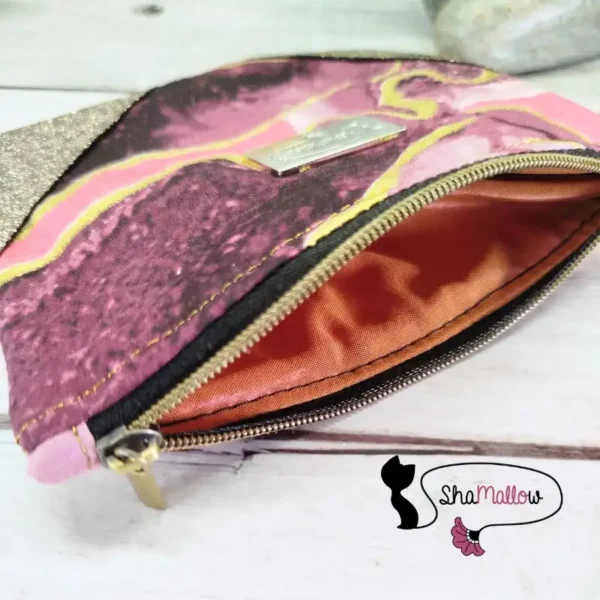 Portemonnaie ou mini trousse en cuir synthétique et wax marbré rose – Image 2