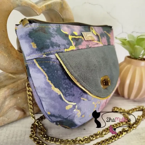 Sac bandoulière marbré gris et rose avec dorure – Image 4