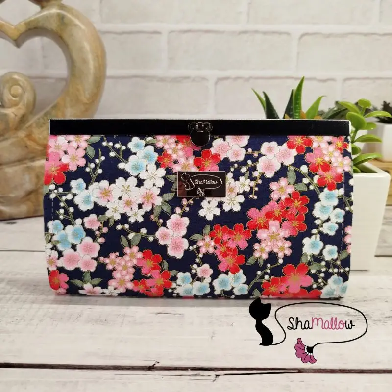 Portefeuille compagnon femme tissu japonais bleu marine fleurs de cerisier fait main Shamallow
